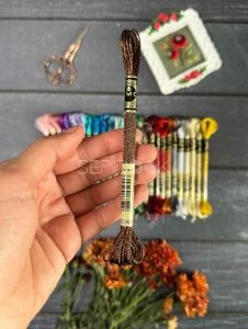 نخ متالیک کد E898