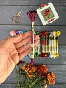 نخ متالیک کد E3685