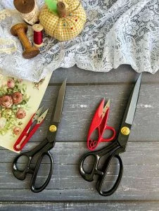 قیچی خیاطی پین