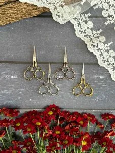 قیچی آنتیک مدل یاسمن