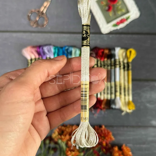 نخ متالیک کد E168